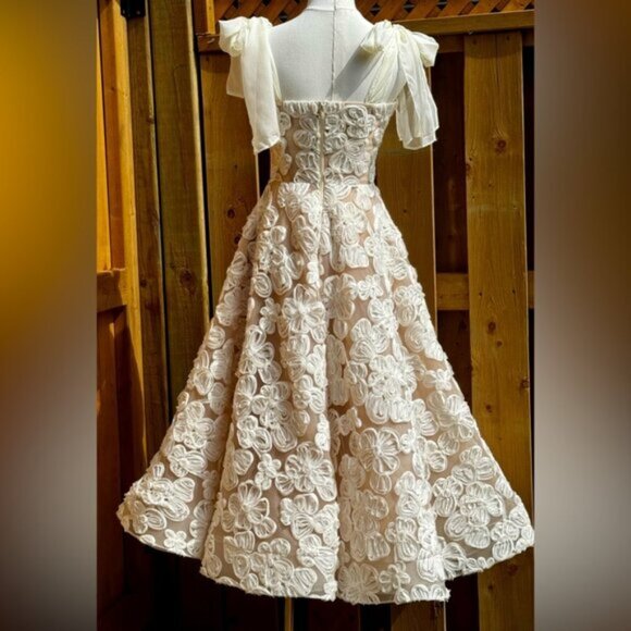 🆕 BRONX & BANCO 🧿 NWOT Sabrina White Bridal Midi Dress, Sz XS / US 2 - Picture 6 of 16